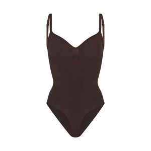 SKIMS - SEAMLESS SCULPT BRIEF BODYSUIT | ESPRESSO